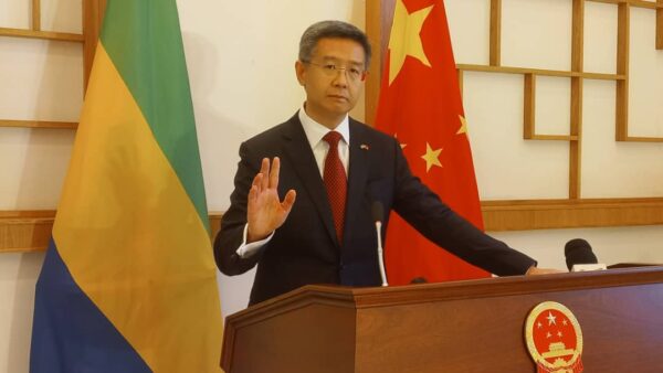 Chine / USA : l’ambassadeur de chine au Gabon tacle les USA depuis Libreville