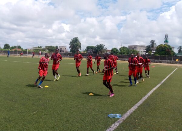 National Footbal : le Vautour club tient en échec le Stade Mandji 0-0