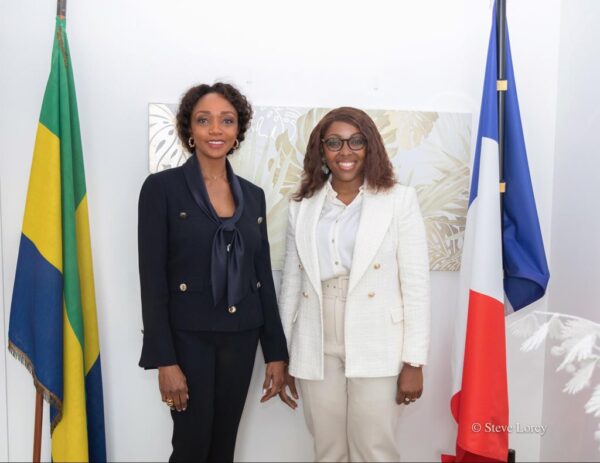 France : Laurence Ndong chez Liliane Massala