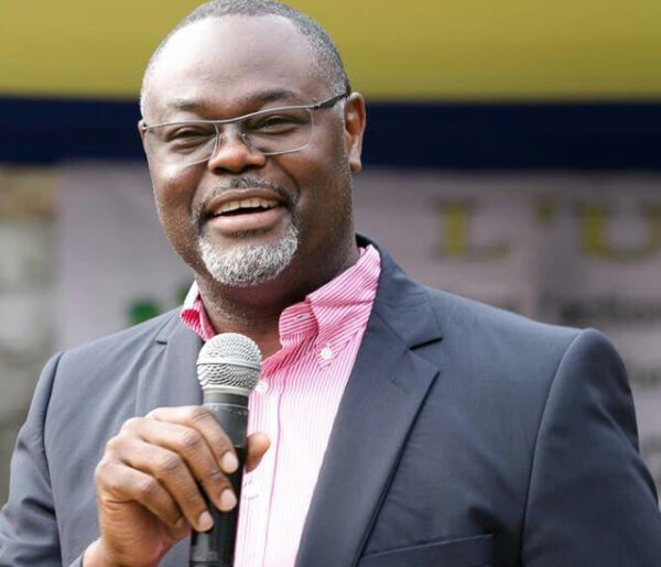 Gabon : Hervé Patrick Opiangah serait-il récompensé pour son franc-parler ?