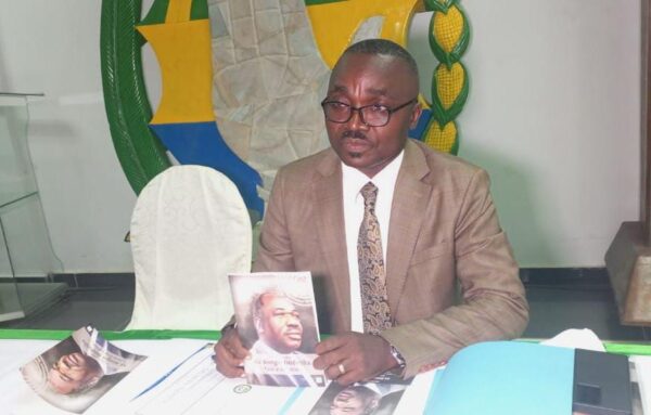 Sylvain Nzamba dévoile «  Ali Bongo Ondimba face à la Nation »